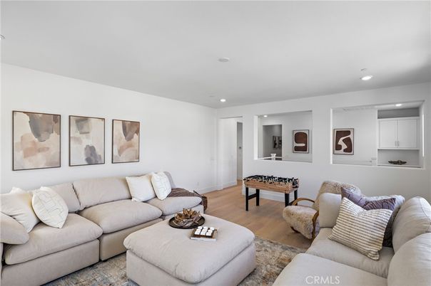 Game Room, Interior, Living room, Recessed Lighting, Wood Texture Flooring