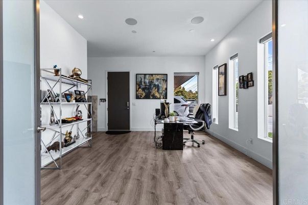 Home Office, Interior, Recessed Lighting, Wood Texture Flooring