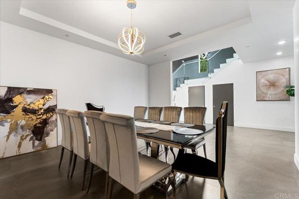 Dining room, Interior, Pendant Lights, Recessed Lighting