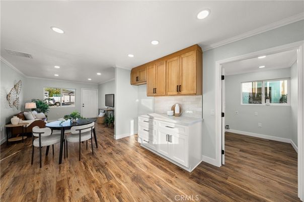 Dining room, Interior, Recessed Lighting, Wood Texture Flooring