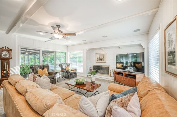 Fireplace, Interior, Living room, Recessed Lighting