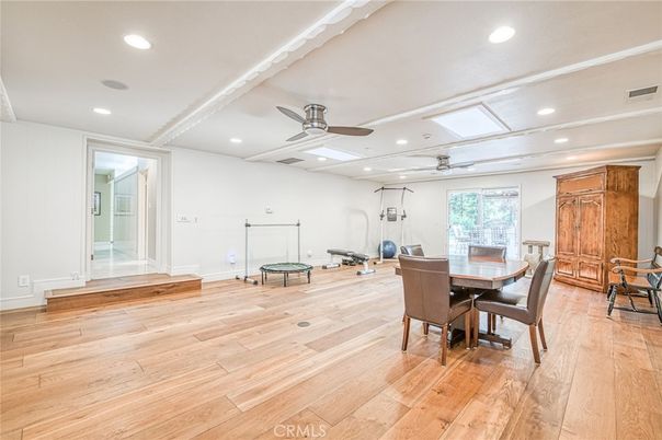 Dining room, Fitness Equipment, Interior, Recessed Lighting, Wood Texture Flooring
