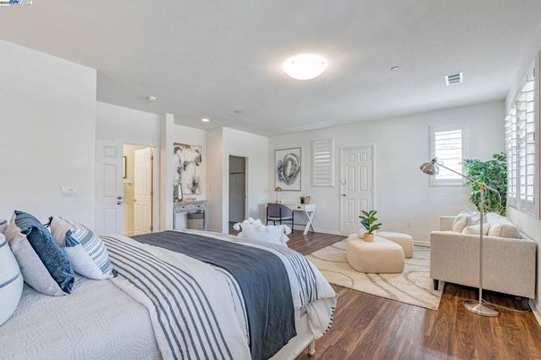 Bedroom, Interior, Recessed Lighting, Wood Texture Flooring