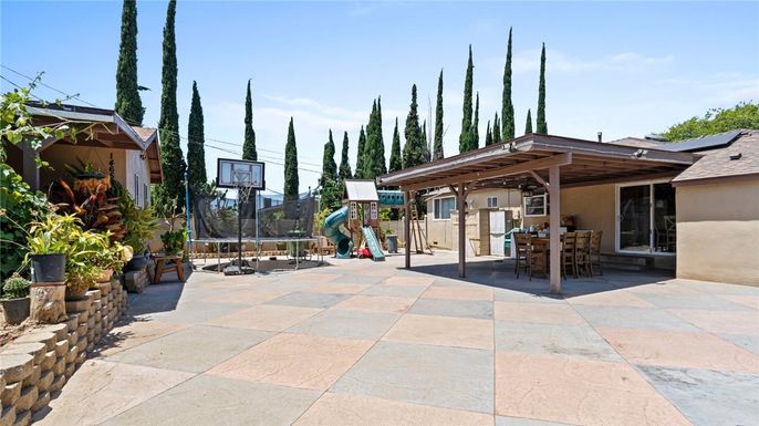 Backyard, Exterior, Playground