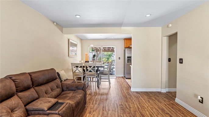 Dining room, Interior, Living room, Recessed Lighting, Wood Texture Flooring