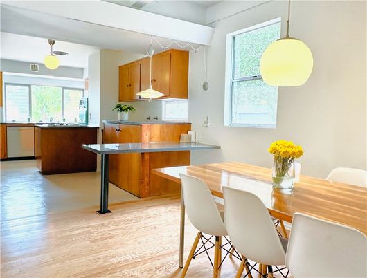 Dining room, Interior, Kitchen, Pendant Lights, Wood Texture Flooring