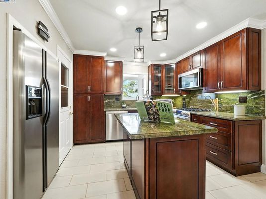Interior, Kitchen, Pendant Lights, Recessed Lighting, Stainless Steel Appliances