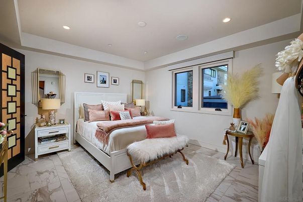 Bedroom, Interior, Marble, Recessed Lighting