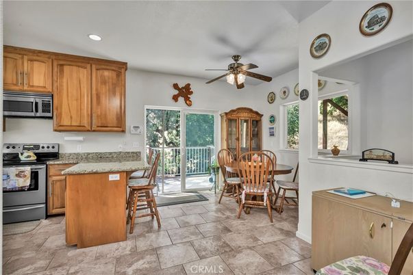 Dining room, Interior, Kitchen, Recessed Lighting