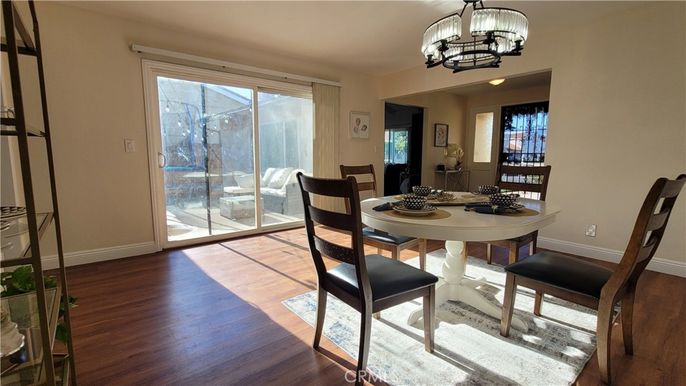 Chandelier, Dining room, Interior, Wood Texture Flooring