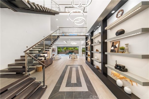 Interior, Pendant Lights, Wood Texture Flooring