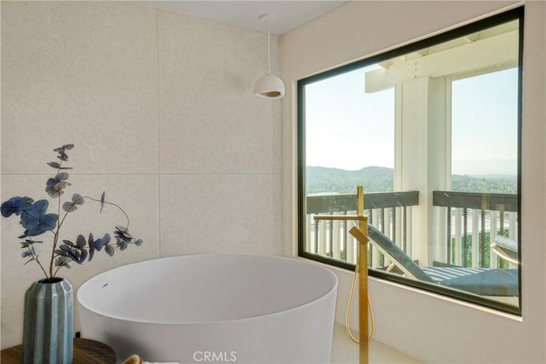 Bathroom, Free Standing Baths, Interior