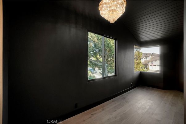 Chandelier, Empty room, Interior, Wooden Ceilings, Wood Texture Flooring