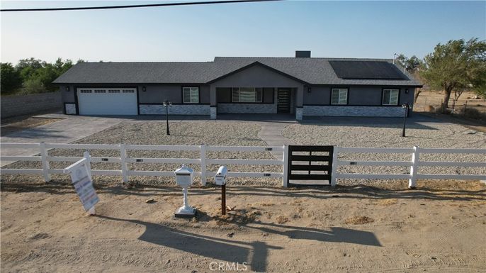 Attached, Backyard, Exterior, Facade, Ranch