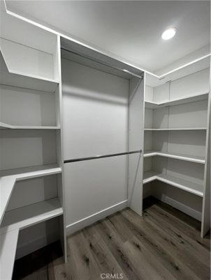 Interior, Recessed Lighting, Walk-in Closets, Wood Texture Flooring