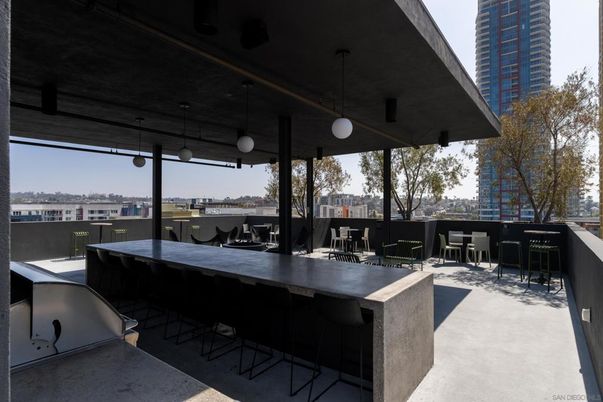 Exterior, Pendant Lights