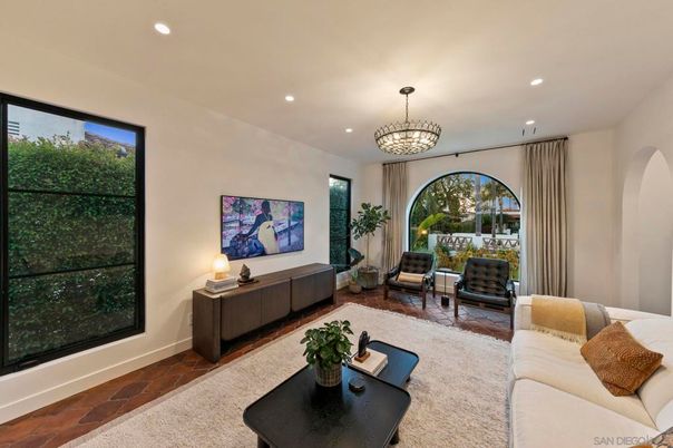 Chandelier, Interior, Living room, Recessed Lighting