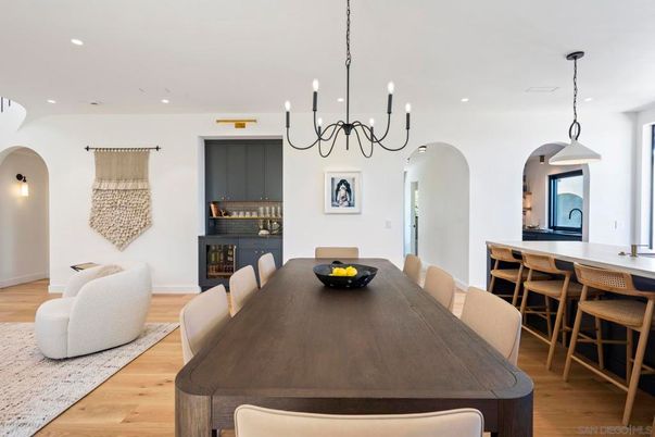 Chandelier, Dining room, Interior, Pendant Lights, Recessed Lighting, Wood Texture Flooring