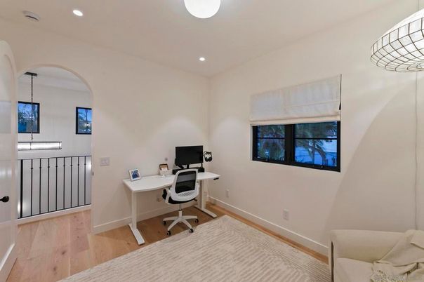 Home Office, Interior, Recessed Lighting, Wood Texture Flooring