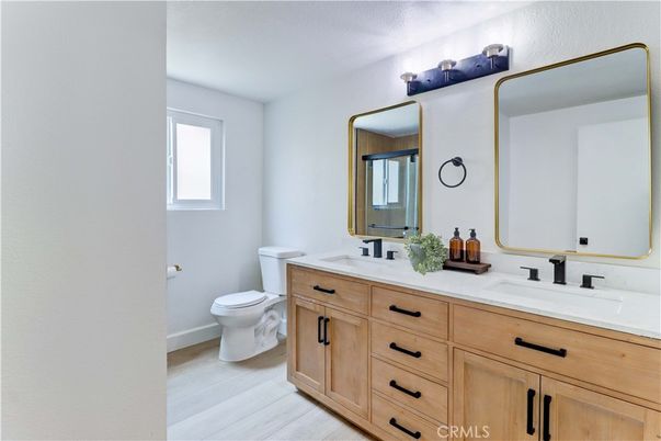 Bathroom, Dual Sink Vanities, Interior, Wood Texture Flooring