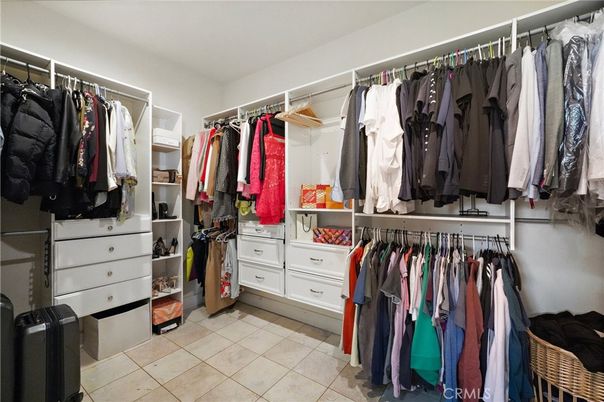 Interior, Walk-in Closets