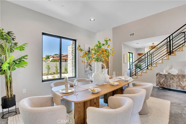 Dining room, Interior, Recessed Lighting