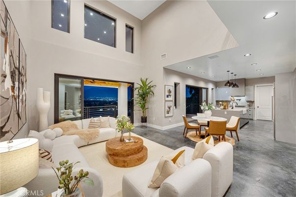 Dining room, Interior, Kitchen, Living room, Pendant Lights, Recessed Lighting