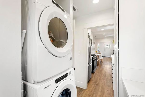 Interior, Kitchen, Recessed Lighting, Utility Closets, Washer, Wood Texture Flooring