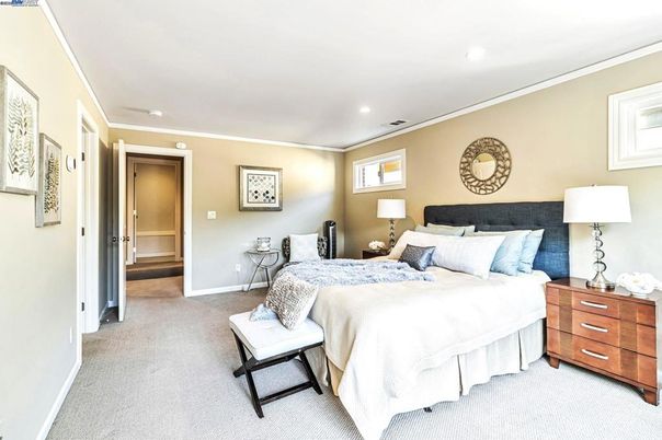 Bedroom, Interior, Recessed Lighting