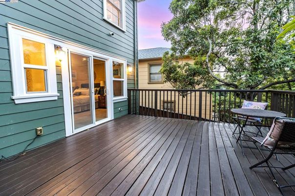 Exterior, Wood Texture Flooring