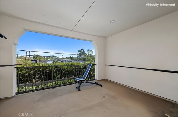 Fitness Equipment, Interior, Recessed Lighting