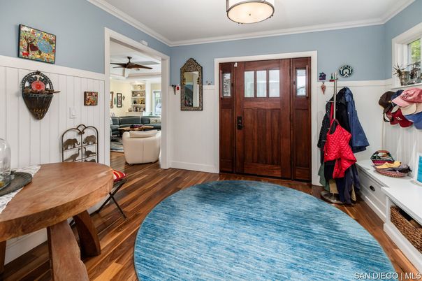 Dining room, Interior, Wood Texture Flooring