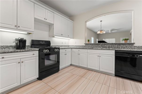 Interior, Kitchen, Pendant Lights, Wood Texture Flooring