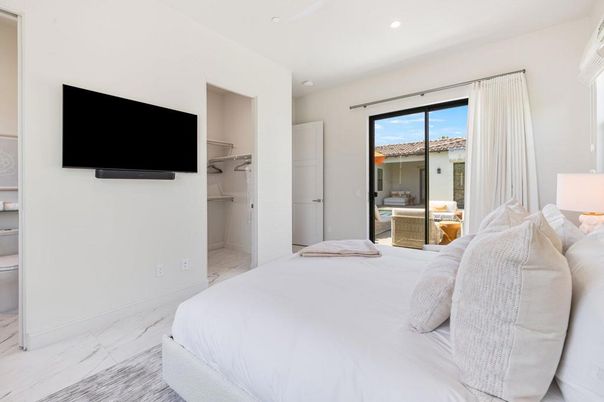 Bedroom, Interior, Marble, Recessed Lighting