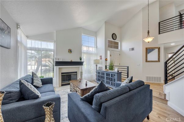 Fireplace, Interior, Living room, Pendant Lights, Recessed Lighting, Wood Texture Flooring