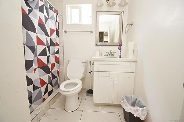 Bathroom, Interior