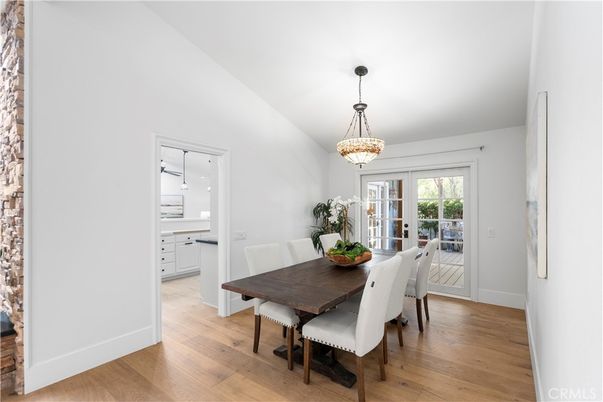Chandelier, Dining room, Interior, Pendant Lights, Wood Texture Flooring