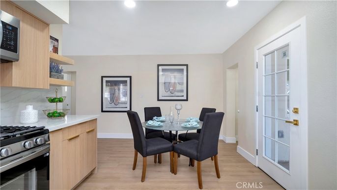 Dining room, Interior, Kitchen, Recessed Lighting, Stainless Steel Appliances, Wood Texture Flooring