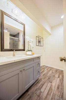 Bathroom, Interior, Recessed Lighting, Wood Texture Flooring