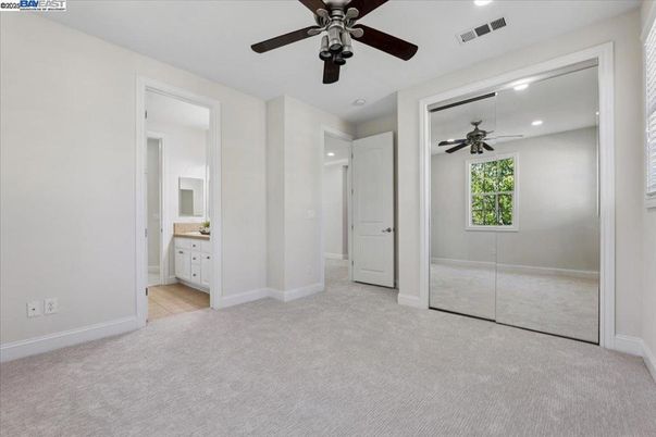 Bathroom, Empty room, Interior, Recessed Lighting