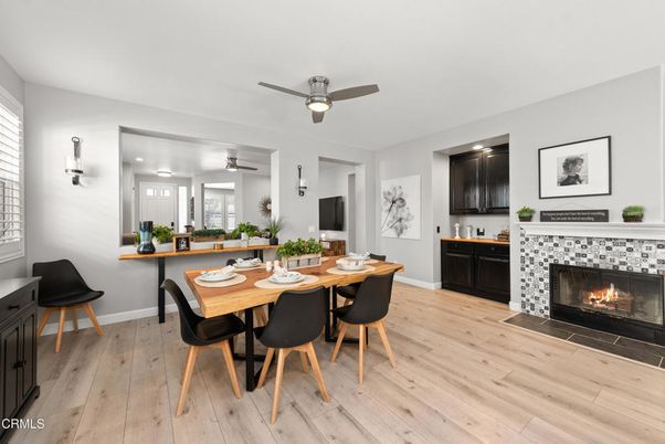 Dining room, Fireplace, Interior, Wood Texture Flooring