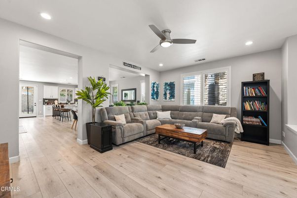 Dining room, Interior, Living room, Recessed Lighting, Wood Texture Flooring