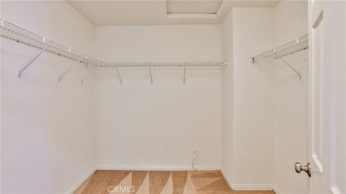 Interior, Walk-in Closets, Wood Texture Flooring
