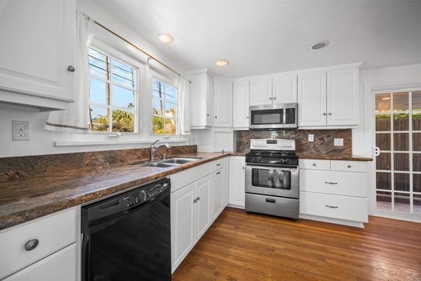 Interior, Kitchen, Recessed Lighting, Wood Texture Flooring