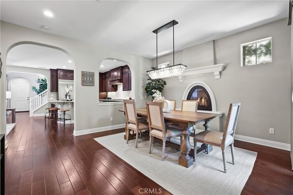 Dining room, Interior, Kitchen, Pendant Lights, Recessed Lighting, Wood Texture Flooring