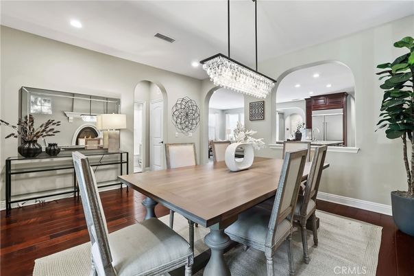 Chandelier, Dining room, Interior, Kitchen, Recessed Lighting, Wood Texture Flooring