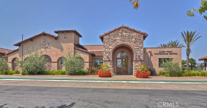 Exterior, Facade, Spanish Mediterranean
