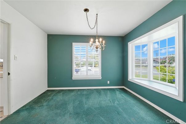 Chandelier, Empty room, Interior