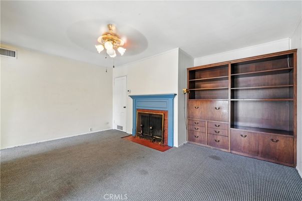 Empty room, Fireplace, Interior