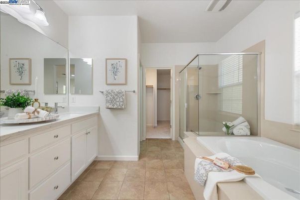 Bathroom, Dual Sink Vanities, Glass Shower, Interior